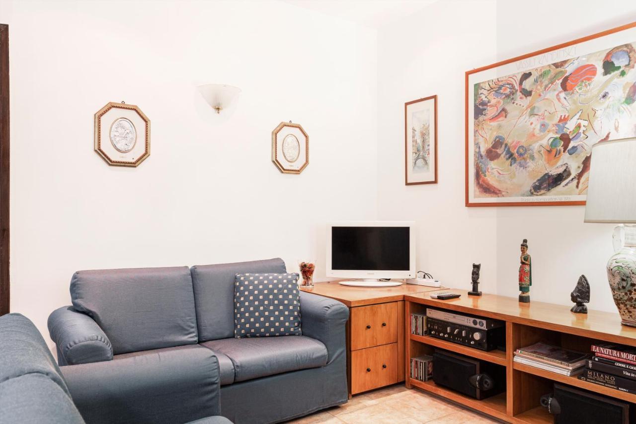 Your Cozy Home In Milan - Via Rovereto エクステリア 写真